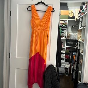 Express colorblock pleated maxi dress - XS